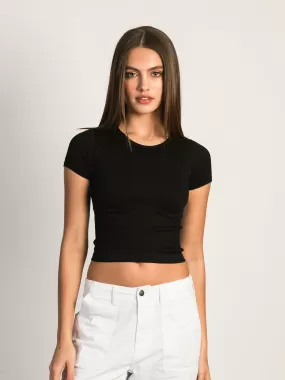 HARLOW RIBBED SEAMLESS TEE - BLACK